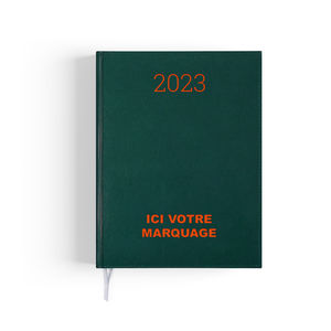 Agenda personnalisé 2024 emboite semainier paris | 210 x 270 mm 3