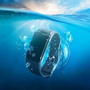 Bracelet connecté PHELPS publicitaire 3