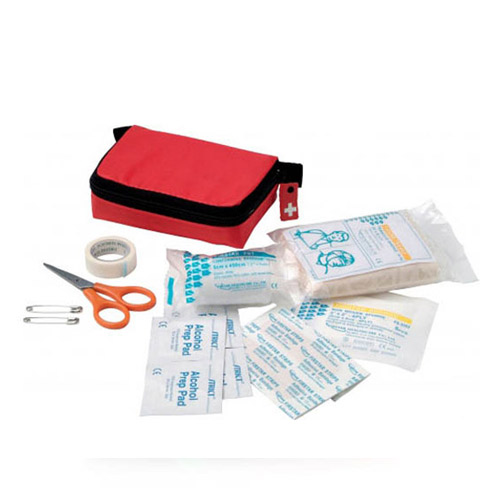 image d'une trousse de secours et ses accessoires